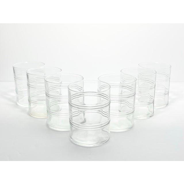 Contemporary 1920s Anchor Hocking “Banded Rings, Clear” Old Fashioned Tumbler Glasses - Set of 7 For Sale - Image 3 of 6