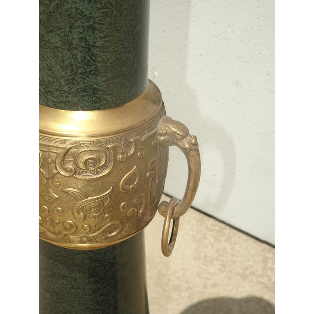 1960s Neoclassical Style Tole and Brass Table Lamp Asian Influence For Sale - Image 12 of 16