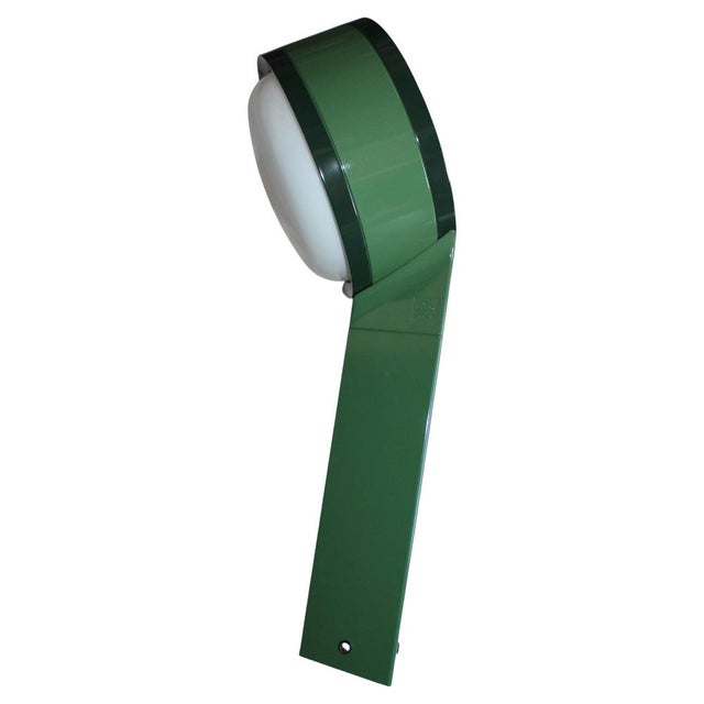 Italian Green Outdoor Light Fixture by Tobia Scarpa for Flos, 1973 For Sale - Image 9 of 9