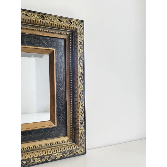 Napoleon III style wooden frame, 19th century Dimensions: 34.5 x 39.5 cm Rebate dimensions: 20 x 26.5 cm Visible...