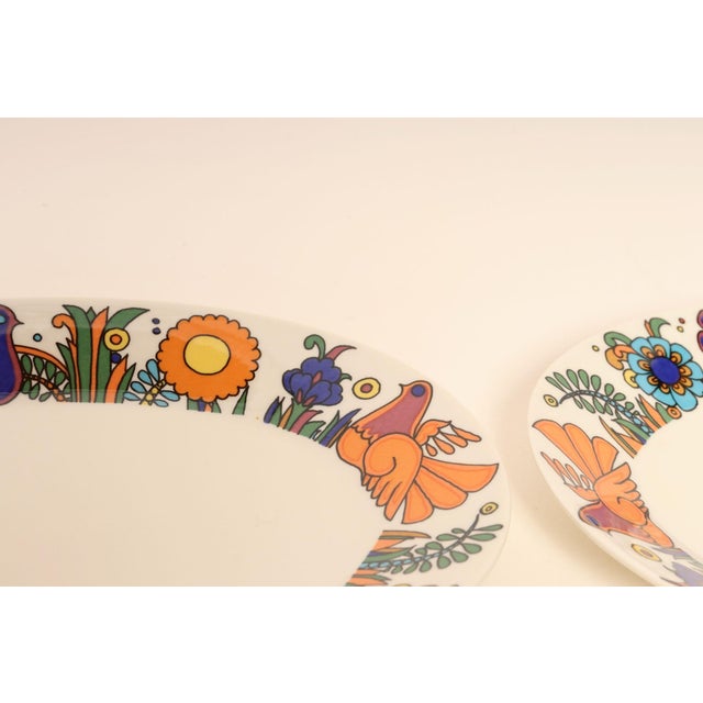 Set of Four Vintage Villeroy & Boch "Acapulco" Bird Motif Deep Oval Plates For Sale - Image 14 of 17