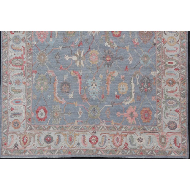 This piece has very rich colors, from the enhanced dark gray-blue background, to the saturated pinks, green, blues,...