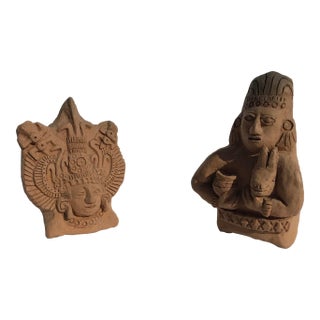 Mayan Inspired Small Clay Figurines From South America - Set of 2 For Sale