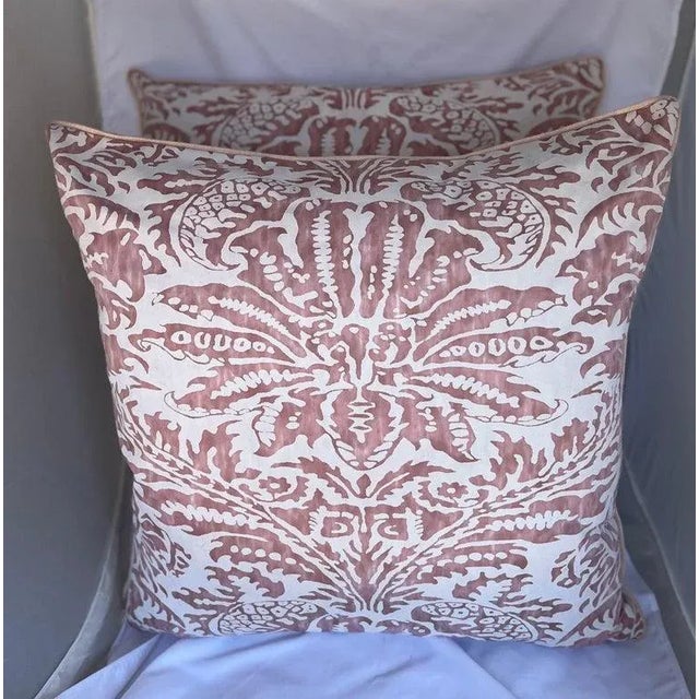 Rococo Pair of Pink & White Fortuny Style Patterned Textile Pillows For Sale - Image 3 of 5