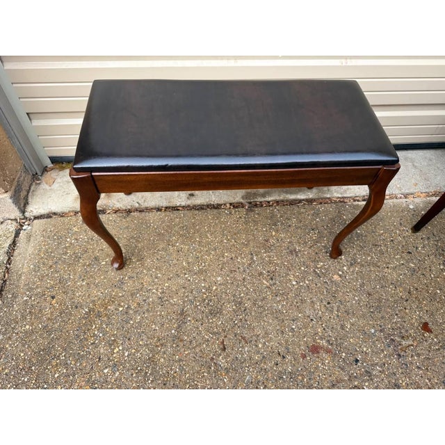 Late 20th Century Vintage Queen Anne Style Piano Footstool or Ottoman by Kimball Co With Cushion For Sale - Image 10 of 11