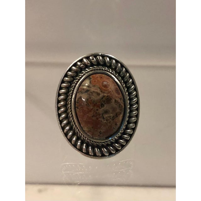 Vintage Agate Sterling Ring With Rope Detail (Size 8.75) For Sale - Image 4 of 11