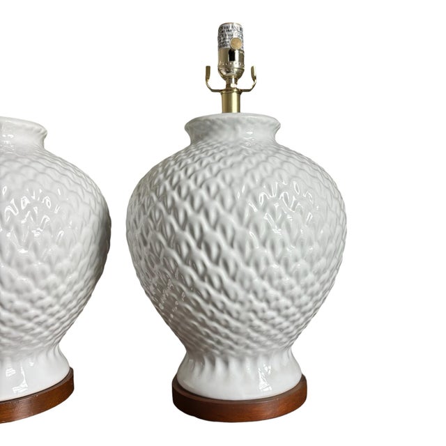 Contemporary Vintage Ralph Lauren White Pineapple Table Lamps With Wood Base - a Pair For Sale - Image 3 of 7