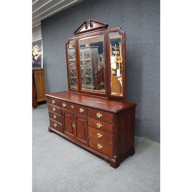 Thomasville Mahogany Triple Mirror Dresser For Sale In Philadelphia - Image 6 of 12