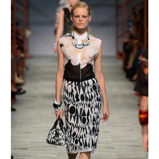 Missoni Bi-Color Rigid Collar Necklace, Spring 2014 Collection For Sale - Image 11 of 11