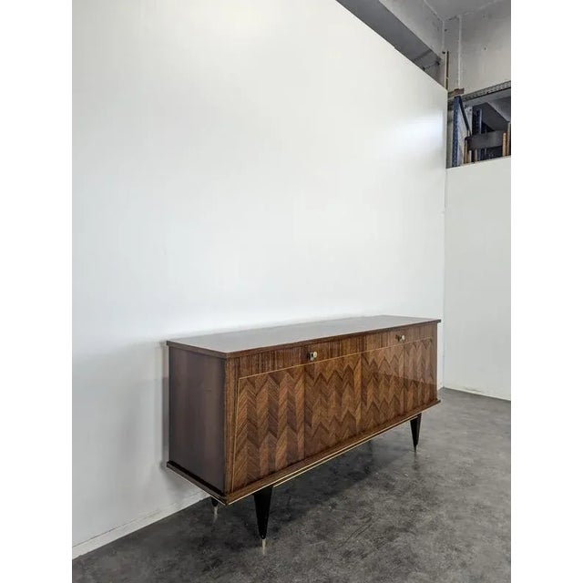 Sideboard in Varnished Rosewood Marquetry, in Very Good conditions.