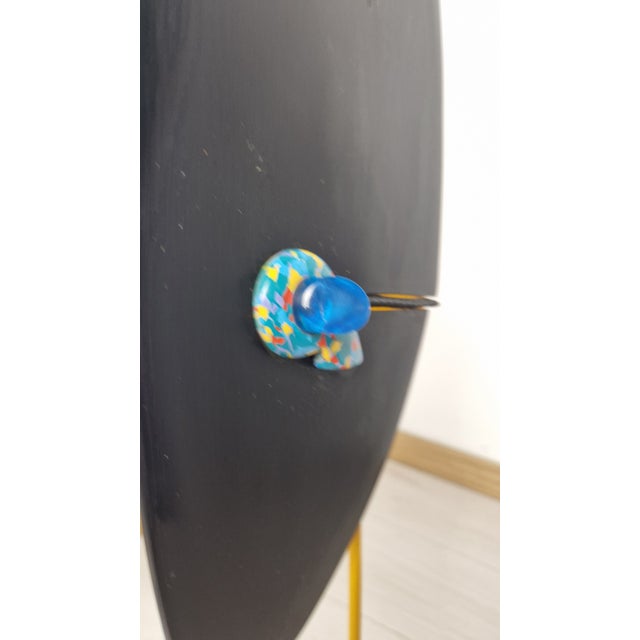 Sculpture Table Lamp in Iron and Plastic, 1980s For Sale - Image 6 of 18