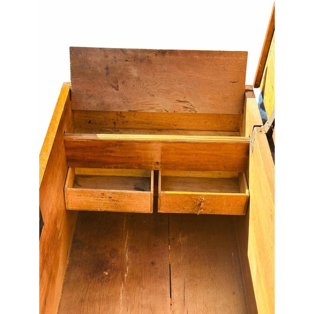 Antique Queen Anne Pennsylvania Walnut Dovetailed Blanket Chest With Iron Hinges For Sale - Image 4 of 12