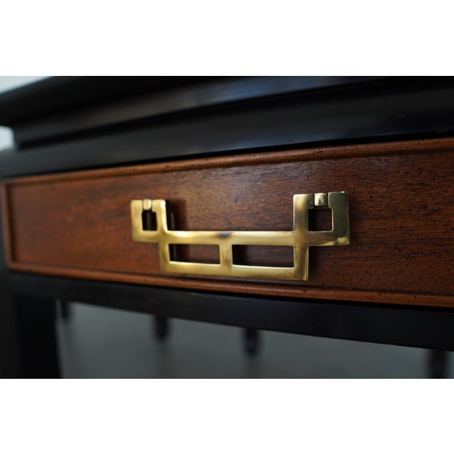 Vintage Century Furniture Ming Chinoiserie Side Table (Set of 2) For Sale - Image 13 of 15