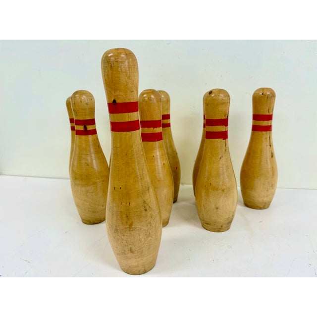 Mid-Century Modern Vintage Set of 9 Wooden Bowling Pins For Sale - Image 3 of 6