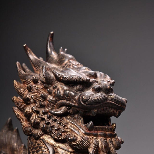 Pair of Antique Gilt Bronze Guardian Lion Figurines, 6900g Total, Ming Mark For Sale - Image 9 of 10