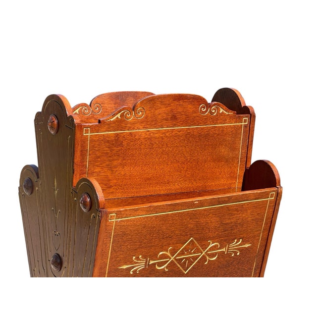 With our absolute highest compliments Bay Colony Antiques takes the utmost pleasure in offering this wonderful antique...