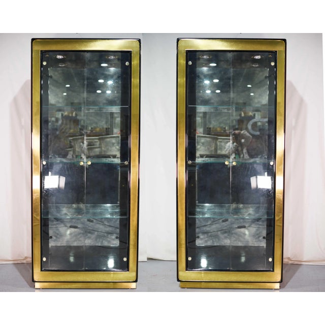 Modern 1970s Mirrored & Brass Curio Vitrine Display Cabinets by Mastercraft - a Pair For Sale - Image 3 of 12