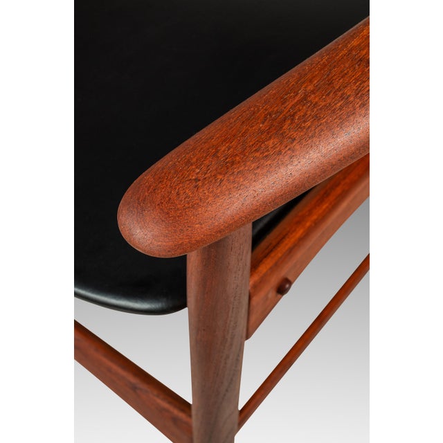 Rare Mid-Century Danish Modern Model 171 Armchair in Stunning Original Condition by Arne Hovmand-Olsen for Jutex, Denmark, C. 1950's For Sale - Image 16 of 18