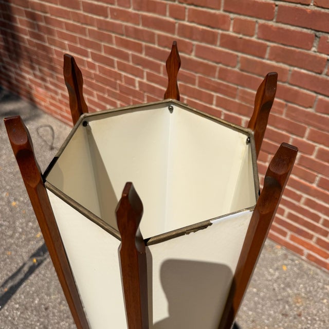 Mid 20th Century Mid-Century Modern Modeline of California Walnut Floor Lamp With Parchment Shade For Sale In Cleveland - Image 6 of 12