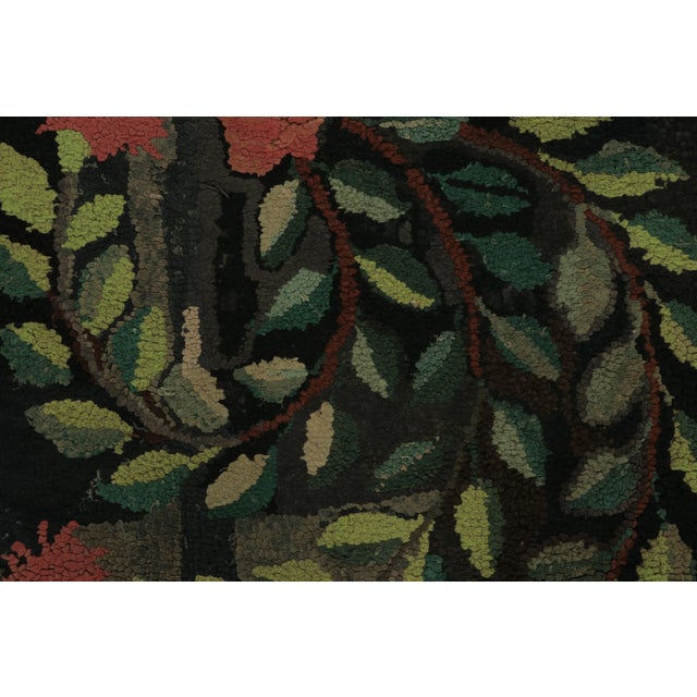 Antique Hooked Runner With Striking Flowers & Vinery in Red & Green - Rug & Kilim For Sale In New York - Image 6 of 7