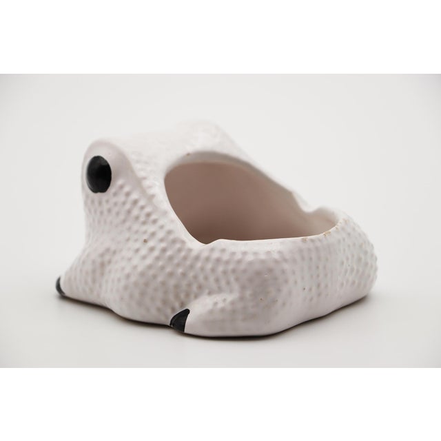 1970s Vintage Small Hobnail Frog Planter in the Style of Jean Roger For Sale - Image 4 of 11
