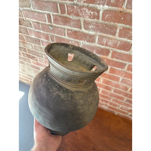 15th Century & Earlier Silla Dynasty Pot For Sale - Image 5 of 5