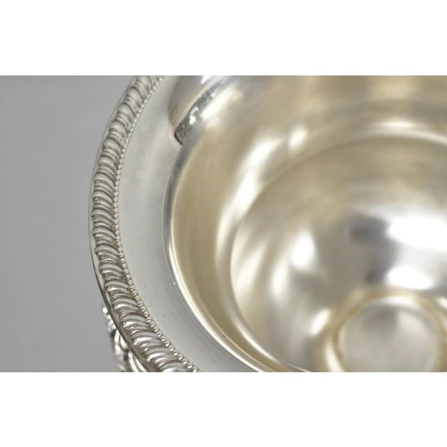 Vintage Sheridan Silver Plated Trophy Cup Urn Champagne Chiller Ice Bucket For Sale - Image 12 of 16