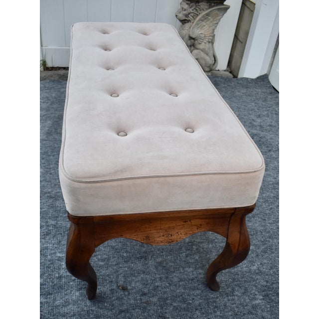 1980s French Country Window Bench Vintage Tufted Upholstered Carved End Stool For Sale - Image 5 of 15