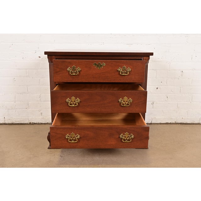 1980s Baker Furniture Georgian Carved Mahogany Bedside Chest, Newly Refinished For Sale - Image 5 of 14