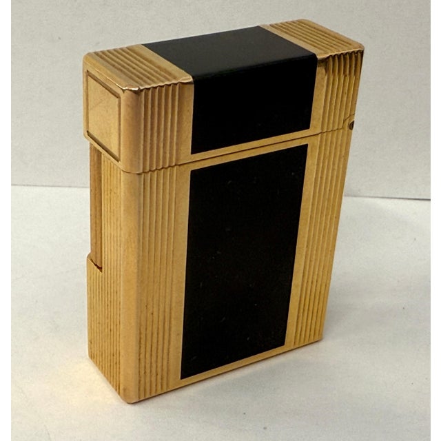 S.T. DuPont Laque De Chine Lighter with Box and Papers