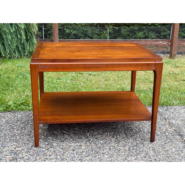 Lane Rhythm Walnut End Table-Vintage 997 05 Lane Side Table-Solid Wood Nice looking mid century modern Lane walnut end...