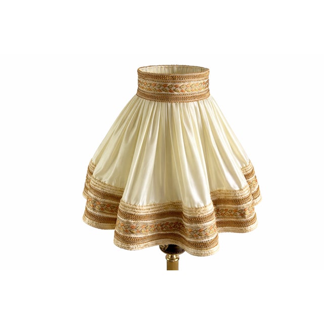 French Empire Style Table Lamp with Lion Heads Gilded Bronze and Pleated Silk Shade, 1960s For Sale - Image 6 of 11