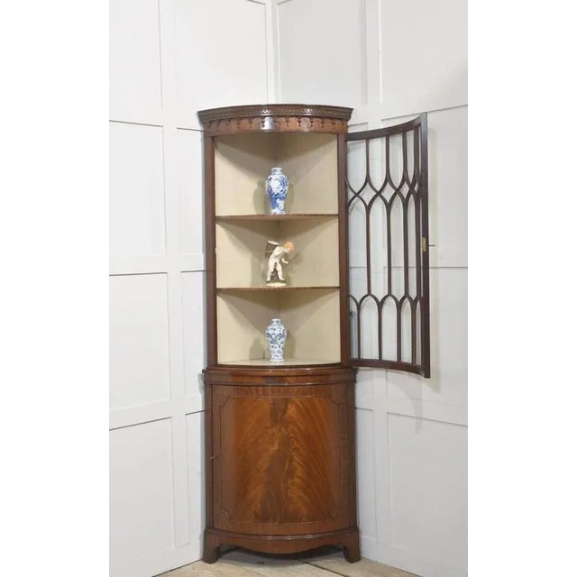 Georgian Style Mahogany Corner Cabinet, 1890s For Sale - Image 6 of 12