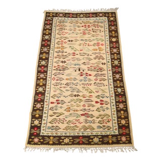 Middle Eastern Kilim Rug in Wool For Sale