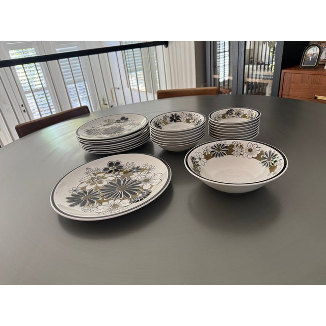 Vintage Mikasa Leilani Dinnerware - Set of 25 For Sale - Image 11 of 11