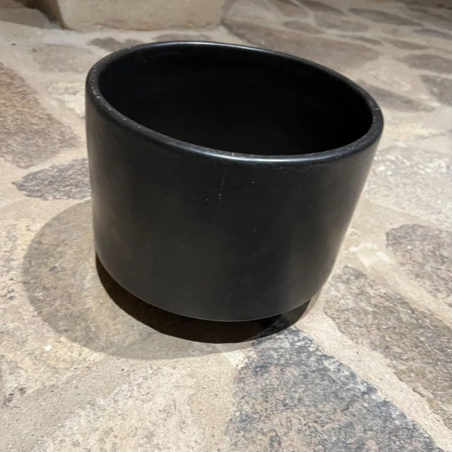 For your consideration, a vintage (attributed) Gainey Architectural Pottery planter featuring a cylindrical design and a...