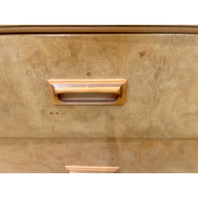 1970s Henredon Scene Two Burlwood Dresser and Matching Round Nightstand/ Mid-Century Modern 1970s Set For Sale - Image 5 of 18