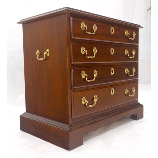 Council Compact Mahogany 4 Chest Night Stand Side Table Mint For Sale - Image 6 of 16