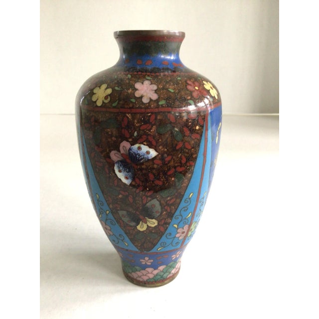 Art Nouveau 1920s Small Cloisonné Vase With Flowers and Butterflies For Sale - Image 3 of 7