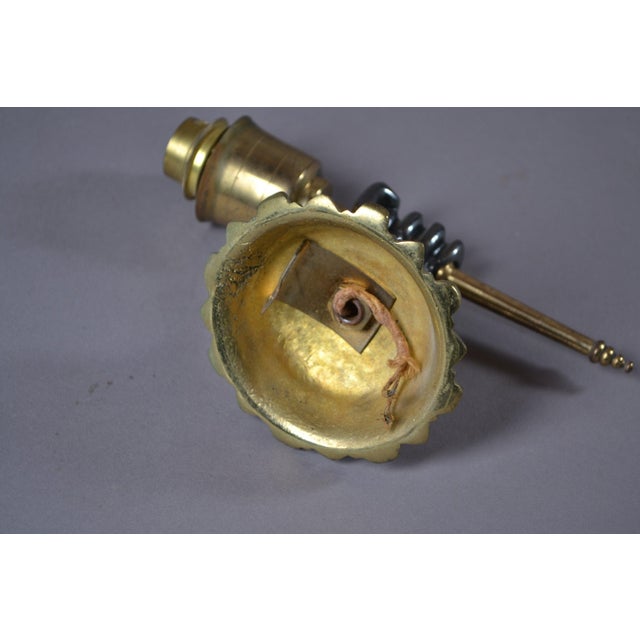 Gold Art Deco French Bronze Bathroom Fixture Set with Fist Motifs, 1930s, Set of 7 For Sale - Image 8 of 9