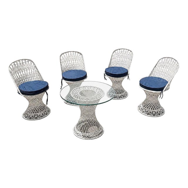 Mid 20th Century Spun Fiberglass Four Chairs & Large Table Outdoor Patio Set by Russell Woodard, Attributed For Sale