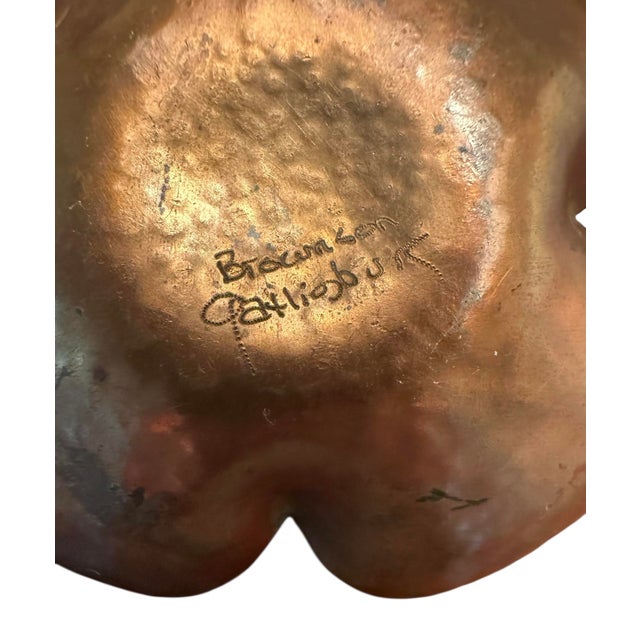 Vintage Arts & Crafts Hammered Copper Dogwood Blossom / Clover Dish / Vide Poche / Pin Tray For Sale In Dallas - Image 6 of 6