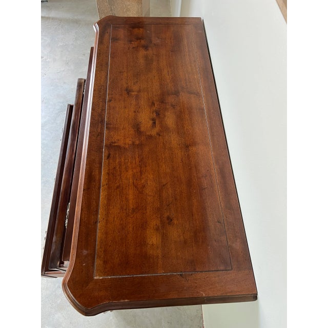 Henredon Baroque Dutch Style Bombe Chest W/ Three Drawers For Sale In Miami - Image 6 of 12