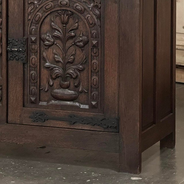 French Gothic Revival Oak Coffer Buffet With Iron Hardware For Sale - Image 9 of 18