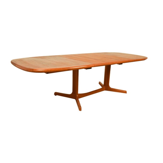 Mid-Century Modern Danish Mid-Century Teak Expandable Dining Table For Sale - Image 3 of 12