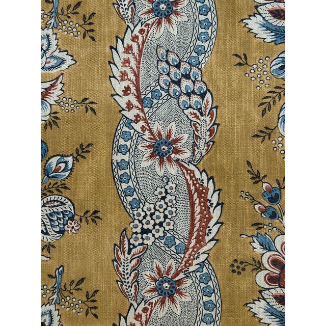 Traditional Hodsoll McKenzie Highgate Floral Re Fabric 21302-155 1 1/2 Yards For Sale - Image 3 of 7
