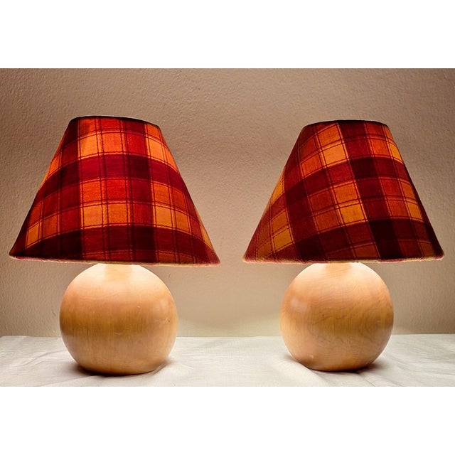 Vintage Round Yew Wood Table Lamps with Handmade Fabric Shade, 1980s, Set of 2 For Sale - Image 10 of 10