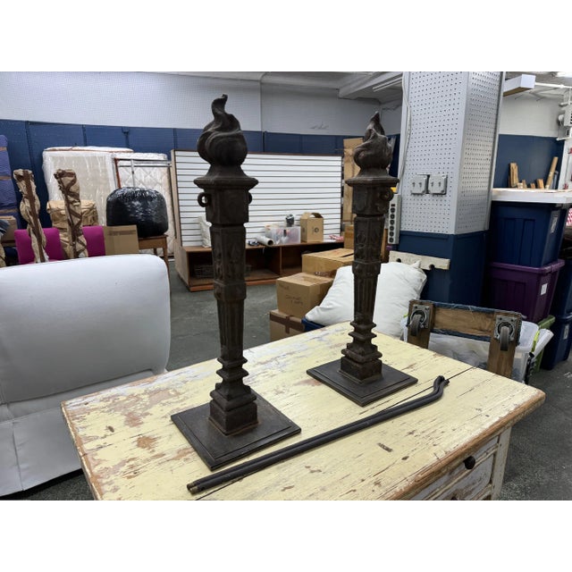 + Set of 4 Decorative Cast Iron Finials + Can use included rods to create lamp stand