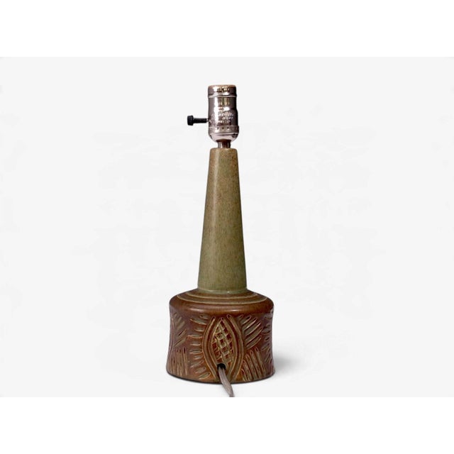 1960s Mid-Century Modern Pm Keramik, Tall Table Lamp, Green and Brown Carved Ceramic For Sale - Image 9 of 11