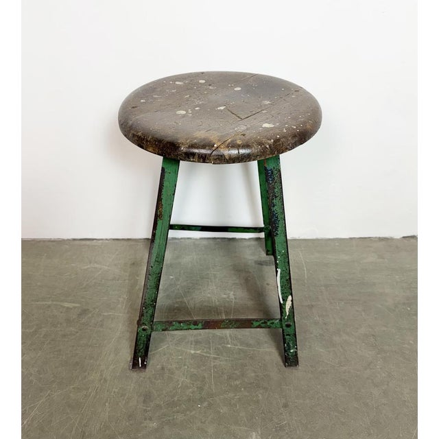 Mid-Century Modern Industrial Green Workshop Stool, 1960s For Sale - Image 3 of 16